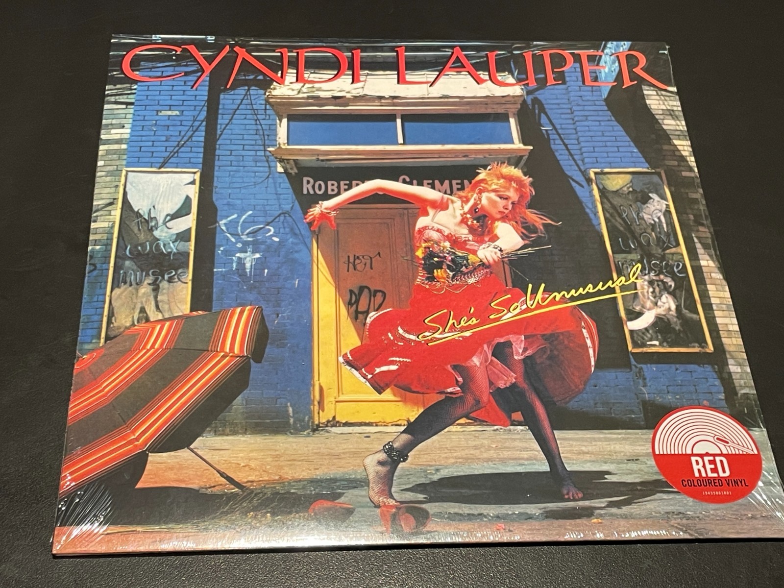 LAUPER, Cyndi - She's So Unusual (reissue) - red vinyl LP + MP3 download code - Image 8