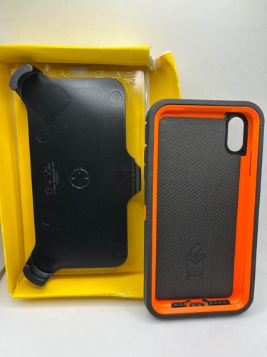 Otterbox Defender Series Pro Case + Holster for iPhone XS MAX (6.5") - Black - Picture 18 of 34