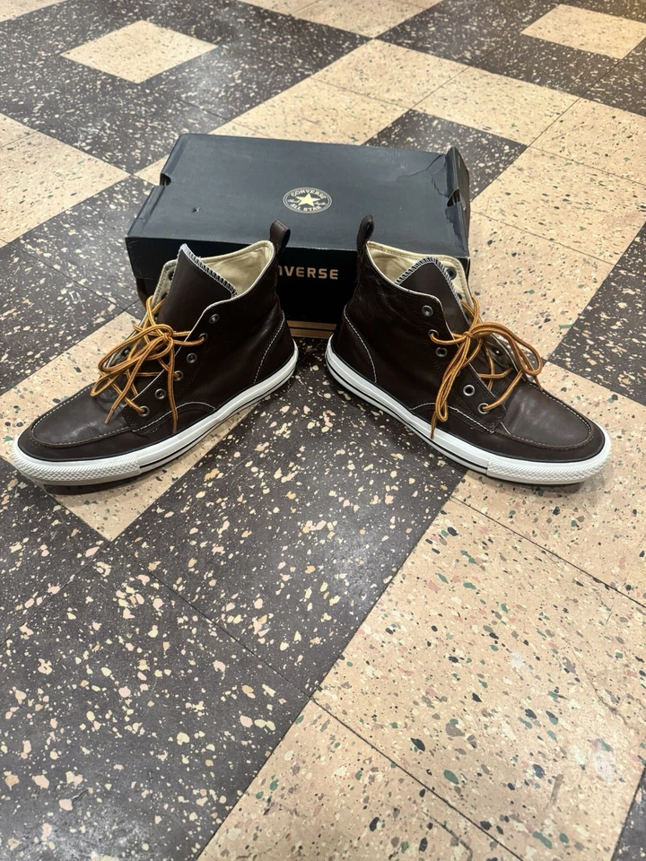 Bota clásica Converse Chuck Taylor CT HI para hombre 10,5 para mujer 12,5 Foto 2 de 4