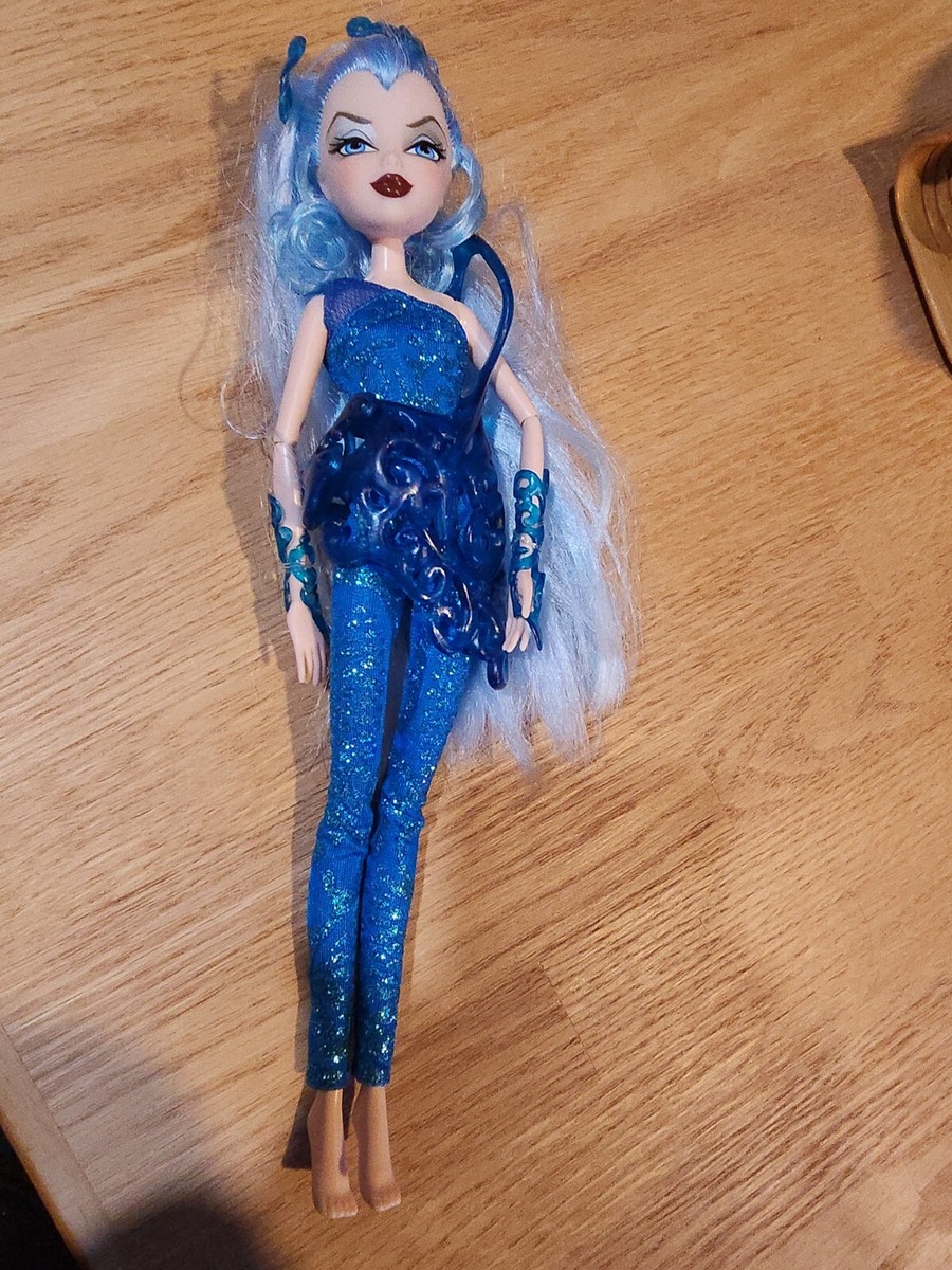 Poupée Winx - Icy, Transformation - Figurine D'occasion