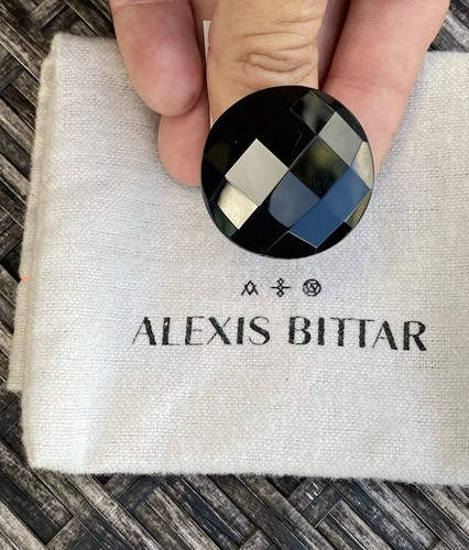 100% Authentic Alexis Bittar Solid Black Lucite Faceted Ring - Picture 5 of 21