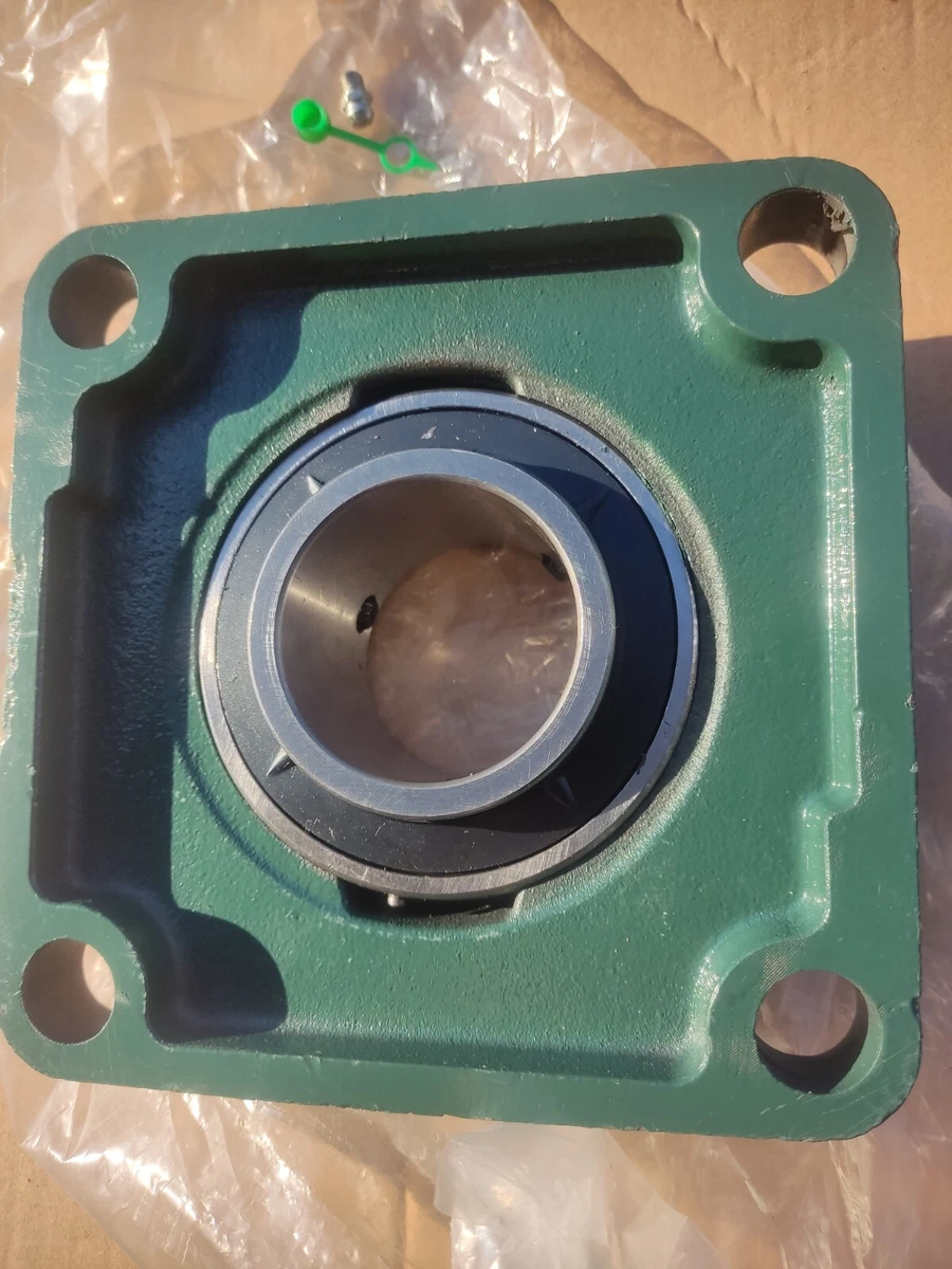 New D41701800 (71424339) Bearing Flange Massey Ferguson AGCO | eBay 