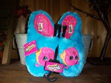 SHOPKINS GIRLS SLIPPERS SHOES SIZE 2-3 FUZZY BLUE RUBBER SOLE HOUSE SHOES NEW