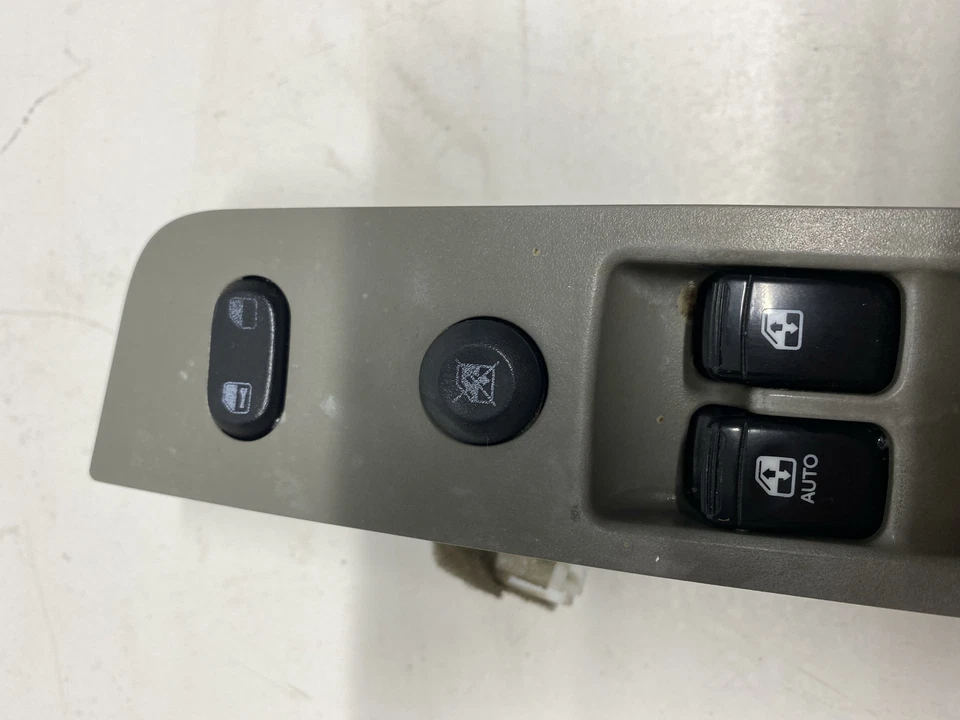 Interruptor de ventana eléctrica Suzuki Forenza & Reno Master 2005-2008 OEM Foto 2 de 4