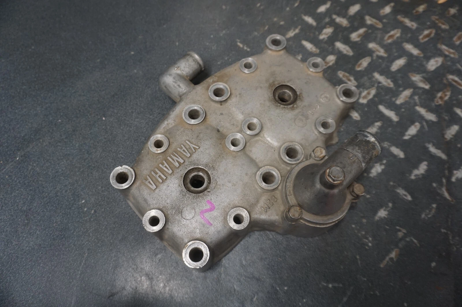 1987 Yamaha OEM Exciter 570 Cylinder Head 82M-11111-00-00