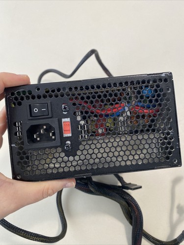Raidmax RX-730SS ATX Computer Power Supply Used For parts - Picture 4 of 5
