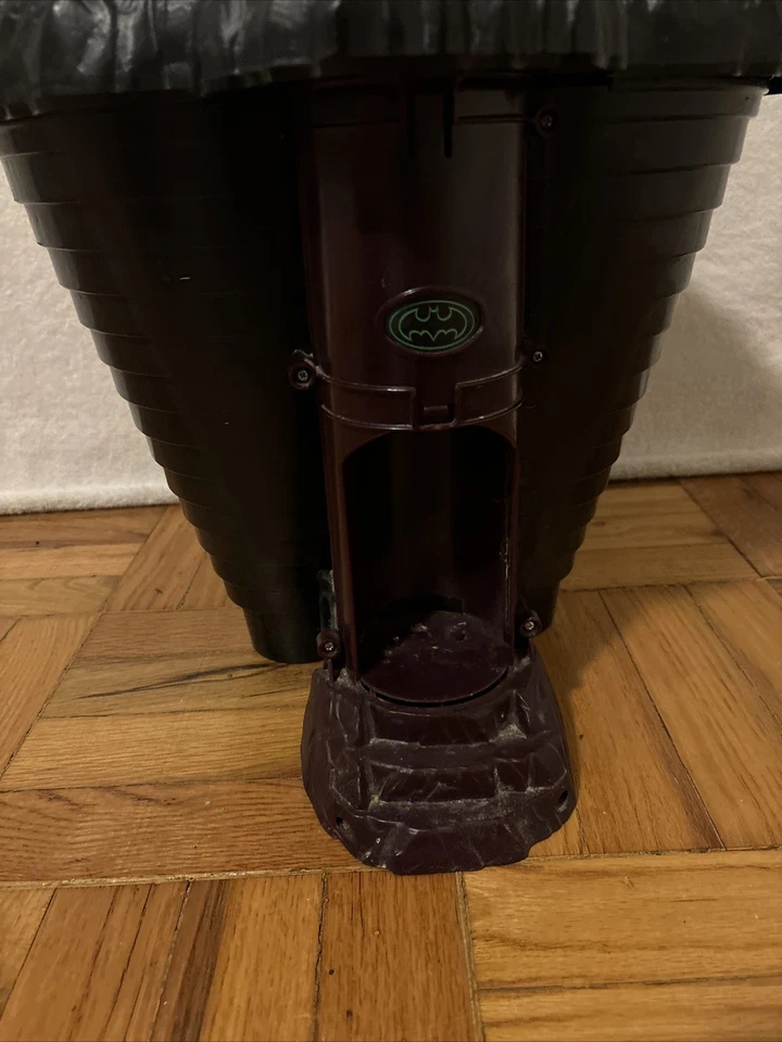 Batman Forever Batcave Juego Kenner De Colección 1995 Base Parte Carcasa Solo Foto 2 de 4