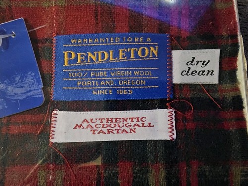 Sciarpa vintage Pendelton 100% lana vergine autentica macallan tartan rosso plaid USA NUOVA CON ETICHETTE - Foto 3 di 7