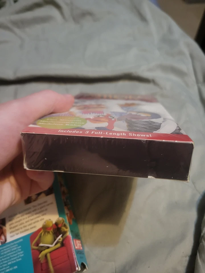 Muppet Babies VHS Lot The Muppet Show 6 Tapes - Image 4 of 4