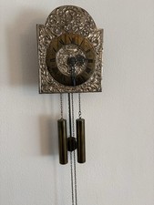 Wanduhr Barock Stil mit Hermle 141-041 Uhrwerk Gewichte Pendel Glockenschlag