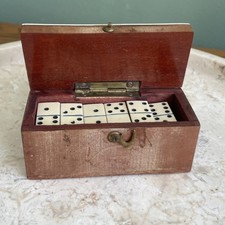 COMPLETE SET OF ANTIQUE MINIATURE DOMINOES IN ORIGINAL BOX