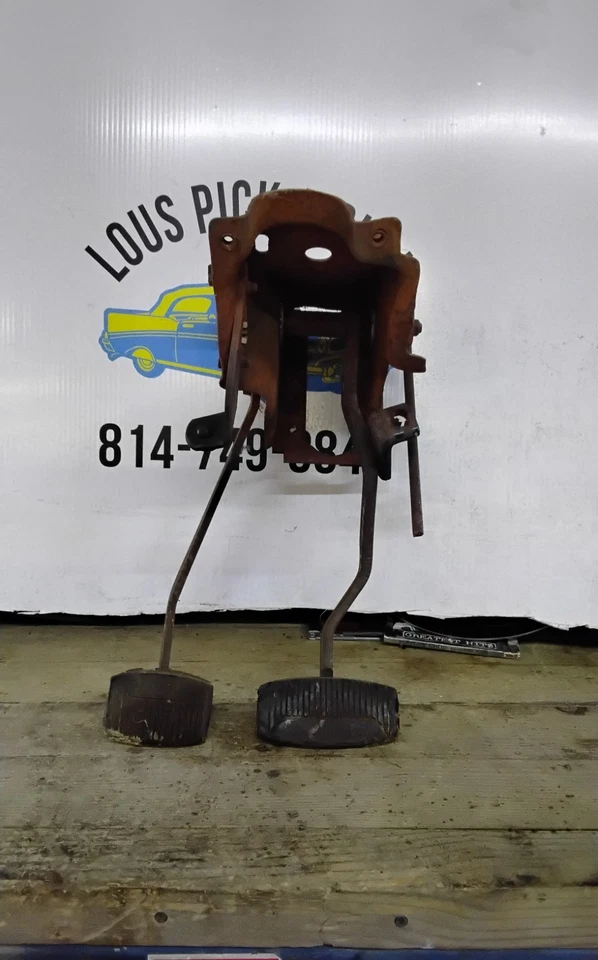 1973-1979 FORD F150 BRONCO F250 F350 CLUTCH BRAKE PEDAL MANUAL TRANSMISSION... - Image 4 of 4