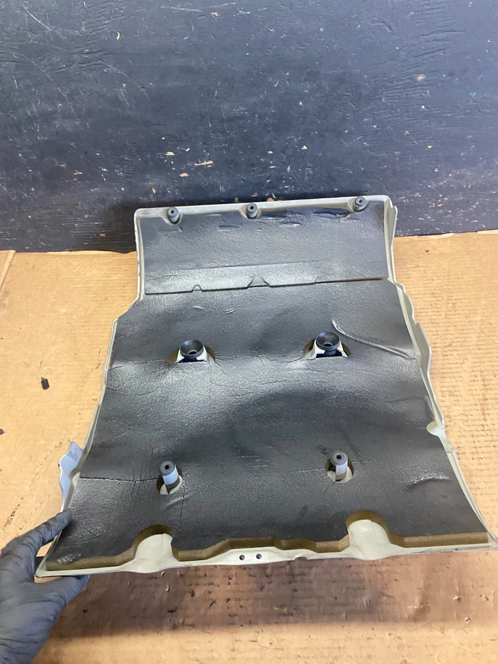 2004 to 2005 Pontiac Bonneville GXP 4.6L Northstar Engine Cover OEM S1131 - Изображение 4 из 4