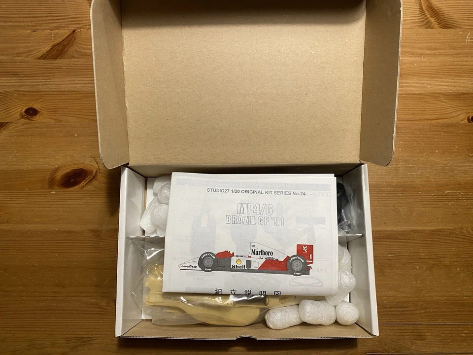 Studio27 1/20 Mclaren MP4/6 F1 1991 Brazilian GP static model kit - Immagine 2 di 4