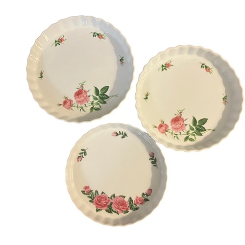 Set of 3 Christeneholm Porcelain Fluted Rose Pie / Tart Dishes 9”, 8.5”, 8” - Picture 1 of 12