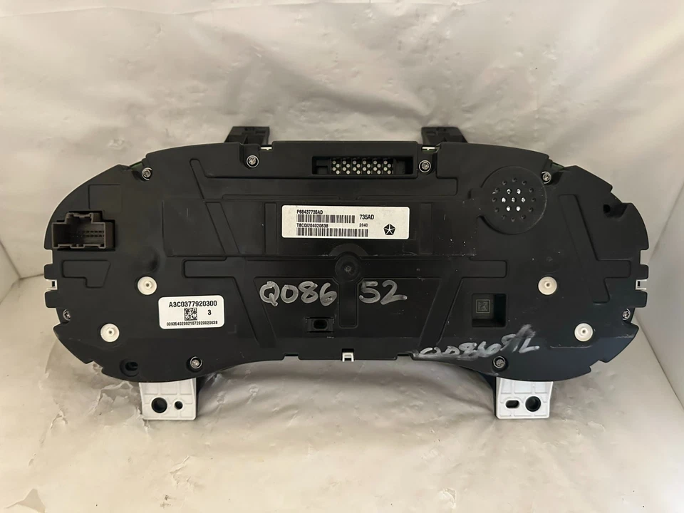 Cuadro de instrumentos velocímetro Dodge RAM 2500 2020 camioneta pickup 118.349 millas diésel Foto 2 de 3