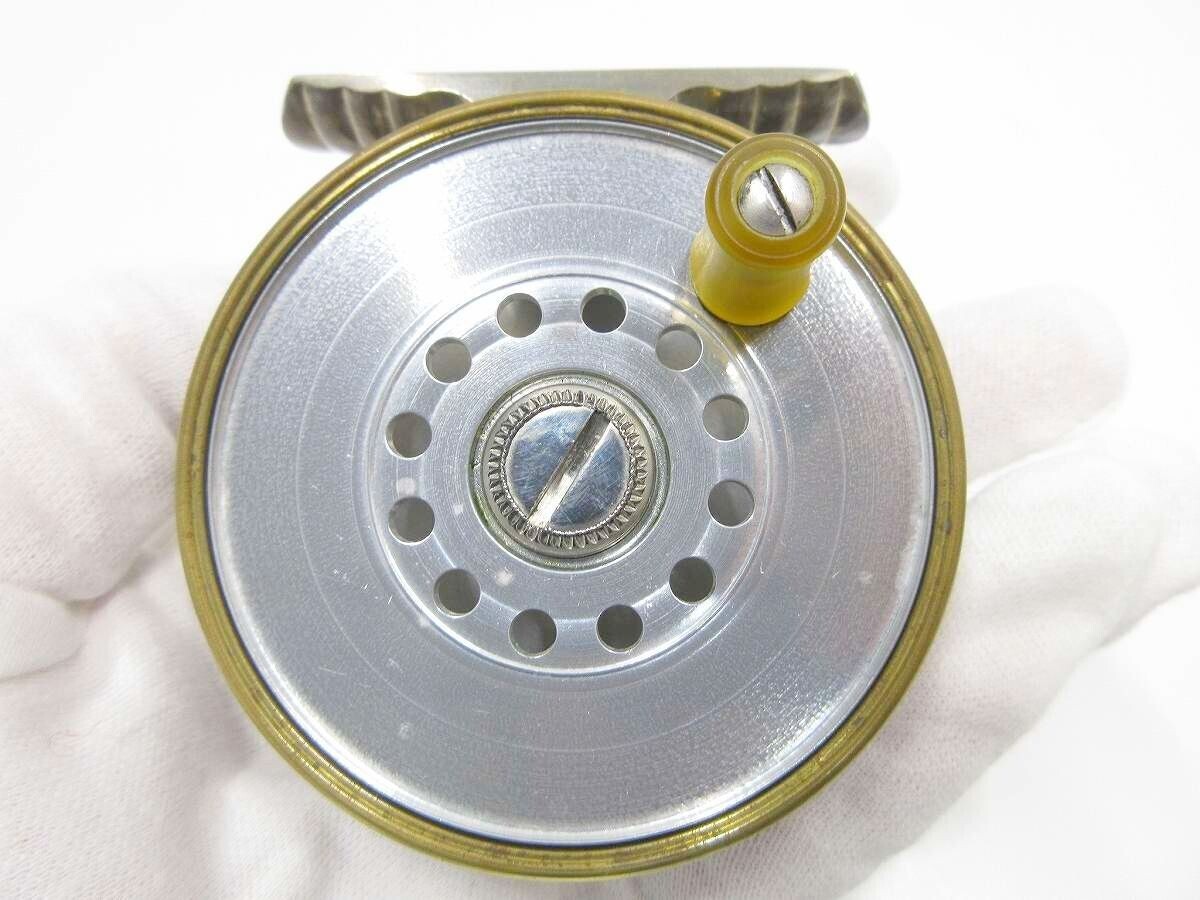 KINEYA MODEL 300 B Fly Reel In-spool Single Action Reel Rare