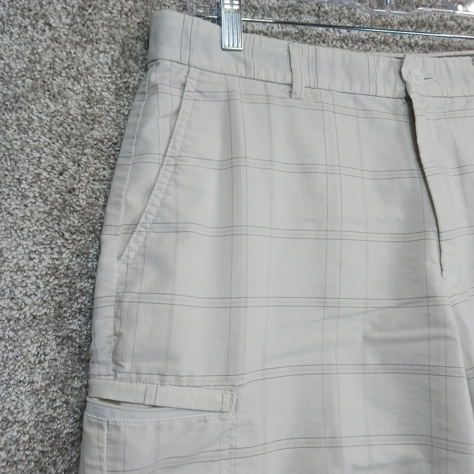 Greg Norman For Tasso Elba Shorts Mens 32 White Plaid Golf Flat Front Stretch - Image 2 of 4