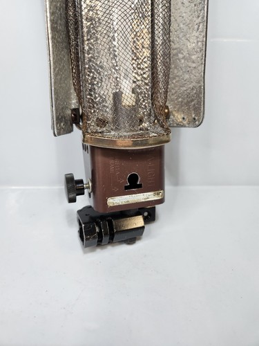 Lowel Tota Light Tungsten Flood Photography Studio Light With Screen FP5 - Picture 2 of 10