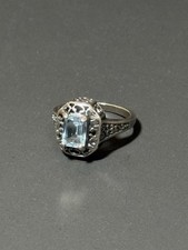 Vintage 925 Sterling Silver Blue Topaz Ring Size 7.75