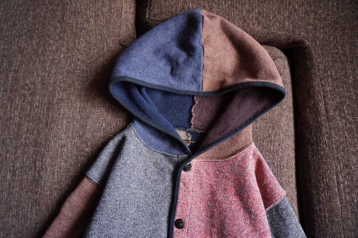 Crazy Pattern Patchwork Sweatshirt Engraved Butto… - image 2