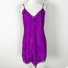 Vintage Victoria s Secret Gold Label Purple Floral Short Slip Size Medium Womens