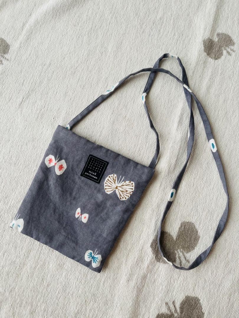 ミナペルホネン　hanahane pocket bag Mina Perhonen Hanahane Pocket Bag Grey Shoulder