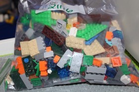 Lego (21116) Minecraft, Crafting Box, Used, 100% Complete W/Manuals, No Box