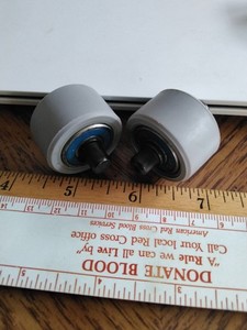 Heelys Replacement Wheels ABEC-5 Bearings 608RS Gray, Narrow???, Durable Rubber