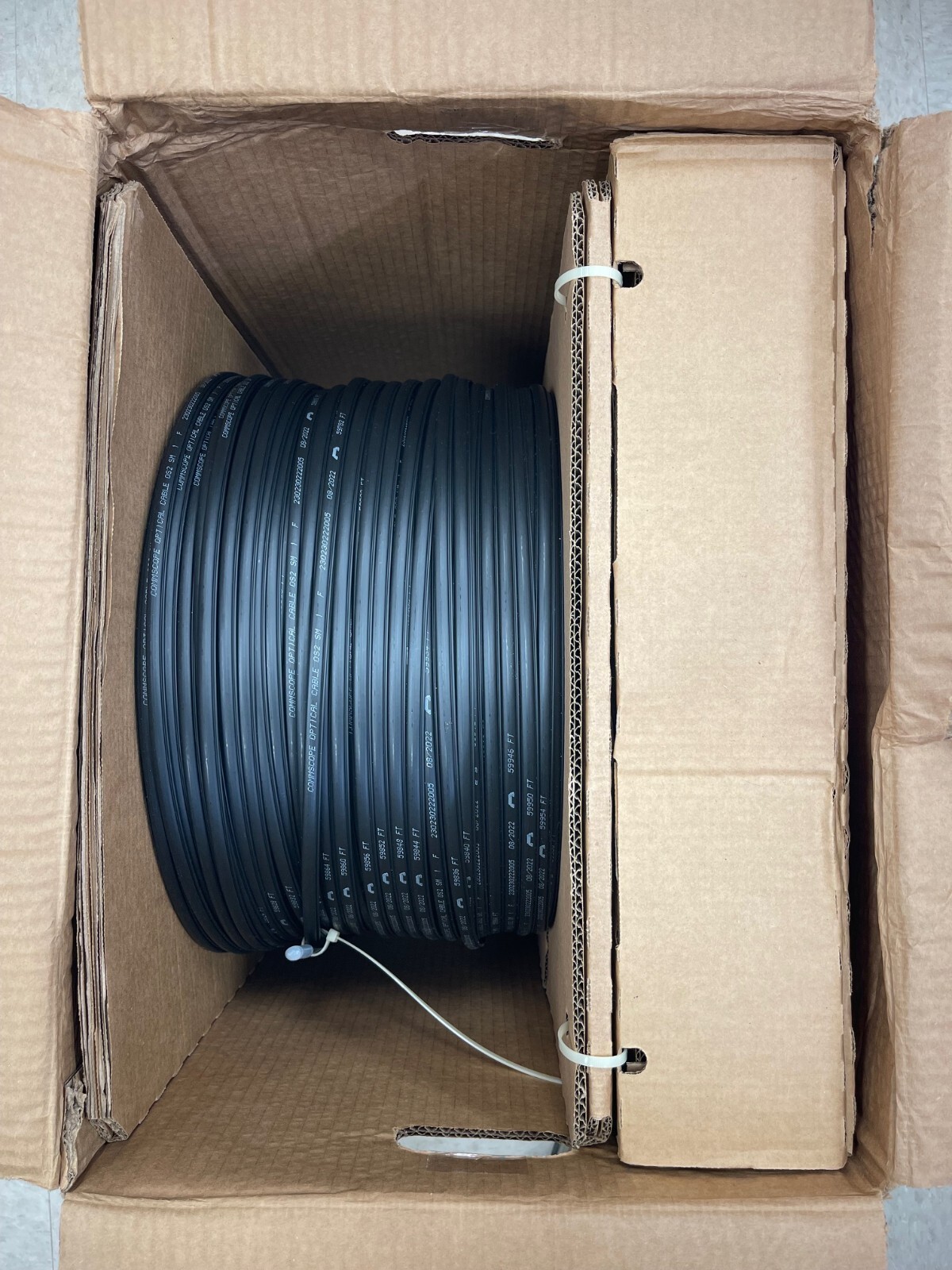 CommScope MST-0NXX00-B0800U, 800 FT. 4-Port with 1x4 Splitter, Locat/Tonable FO