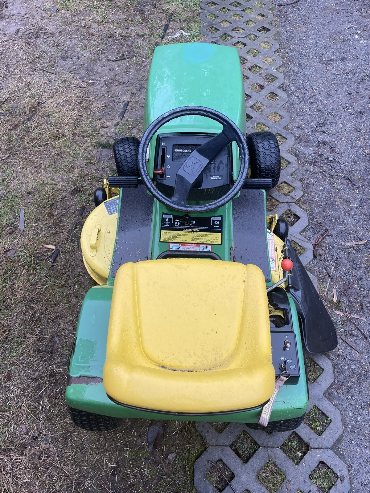 JOHN DEERE STX38 RIDING MOWER Part Out Stx48 Stx30 Hood Seat Parts