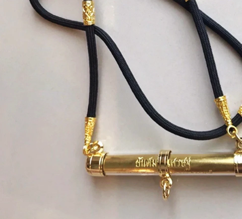 Collar Tailandés Takrud Talismán Multimillonario Mantra Colgante Buda Amuleto 12" Foto 4 de 4