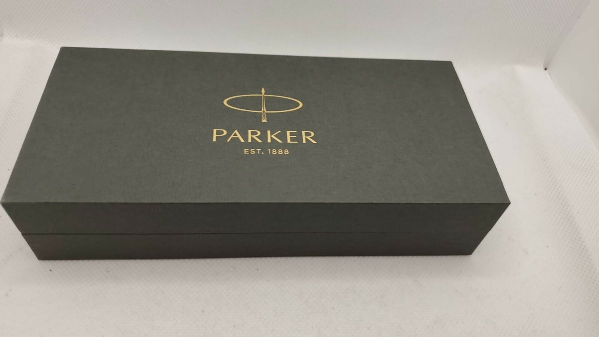PARKER EST 1888 fountain pen Collectible Writing instrument PARKER EST 1888 fountain pen Collectible Writing instrument