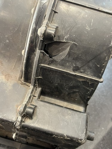 Land Rover Defender Heater Box Casing Spares - Picture 7 of 8