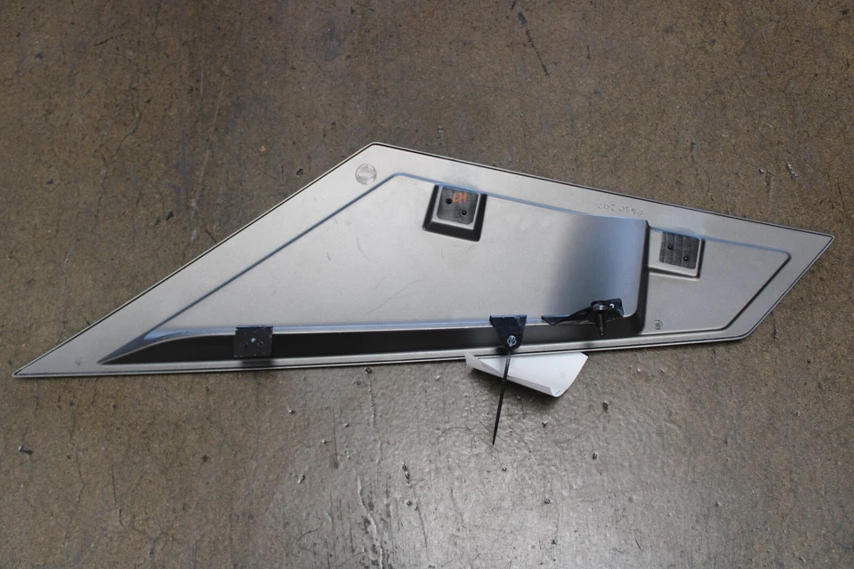 Lamborghini Aventador, izquierda, ala de murciélago, arañazos, usado, P/N 470119263B Foto 4 de 4