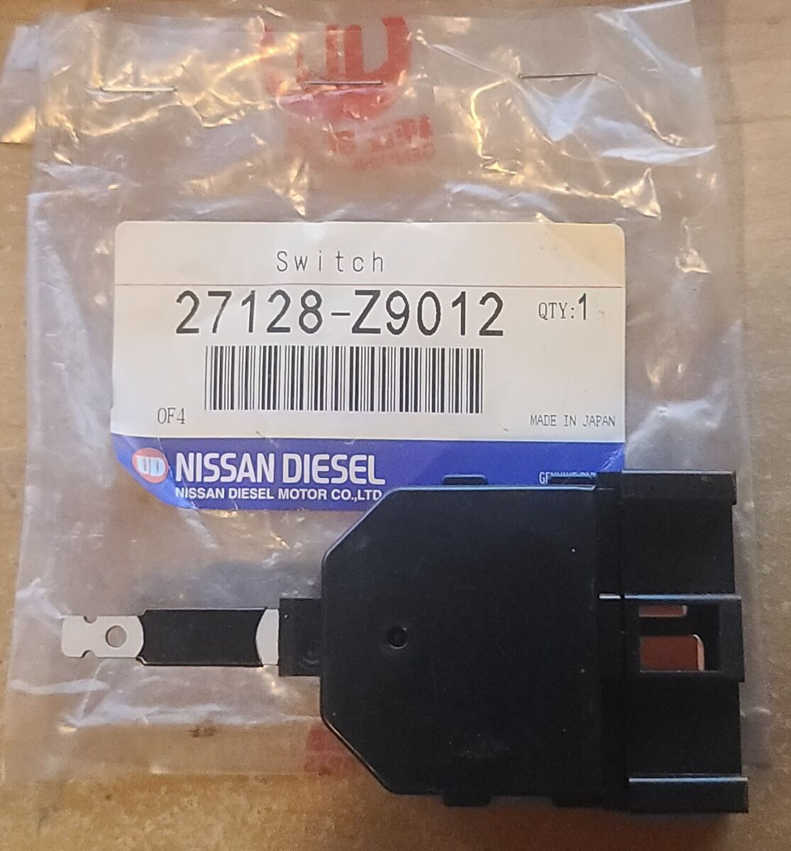 27128-z9012 Nissan Diesel UD Truck Switch 27128Z9012 for 27128-z9012 Nissan Diesel UD Truck Switch 27128Z9012 for