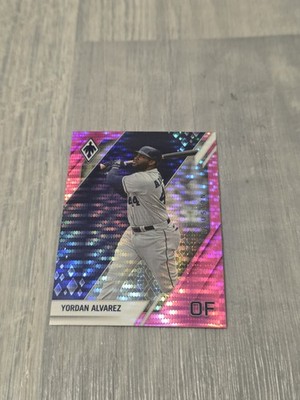 2022 Panini Chronicles Phoenix Pink Pulsar #25 Yordan Alvarez - D385