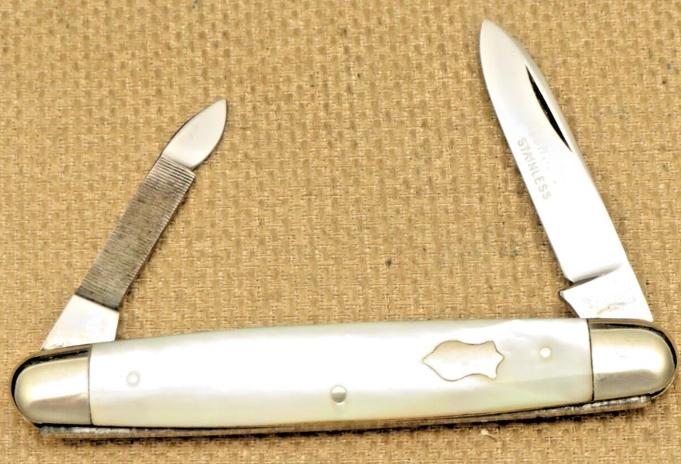 Navaja antigua KEEN KUTTER EC Simmons Senator asas de perlas genuinas grabadas Foto 2 de 4