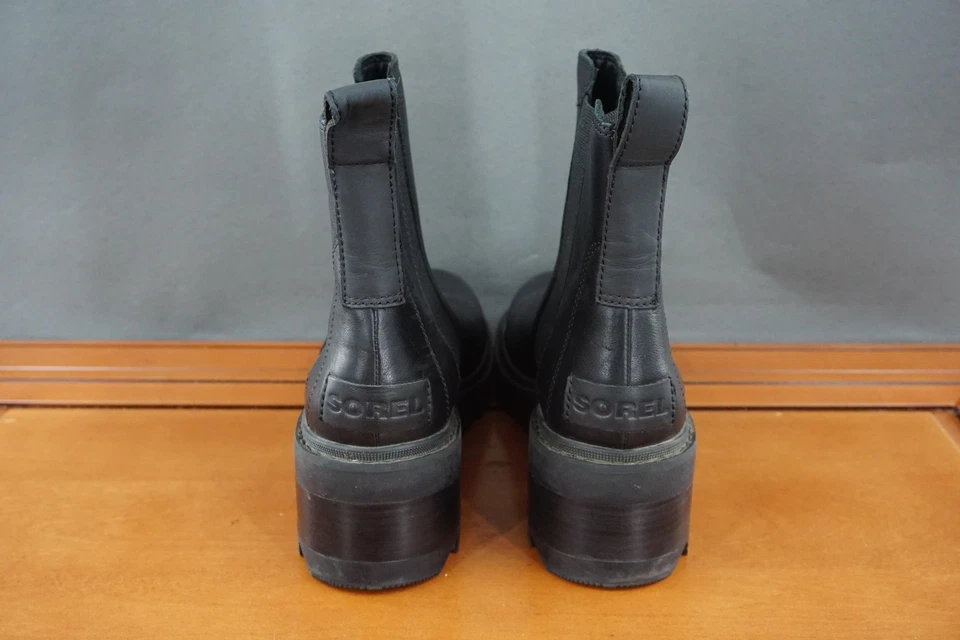 Sorel Joan Now Chelsea Boots Womens 8.5 US Black Leather Lug Sole Block Heeled - Image 4 of 4