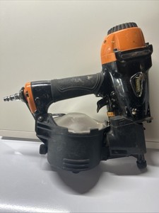 Freeman PCN65 Pneumatic 15 Degree 2-1/2" Coil Siding Nailer