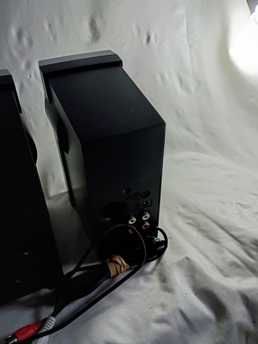 Bose Companion 2 Multimedia Computer Desktop Speakers Pre-owned - Picture 11 of 17