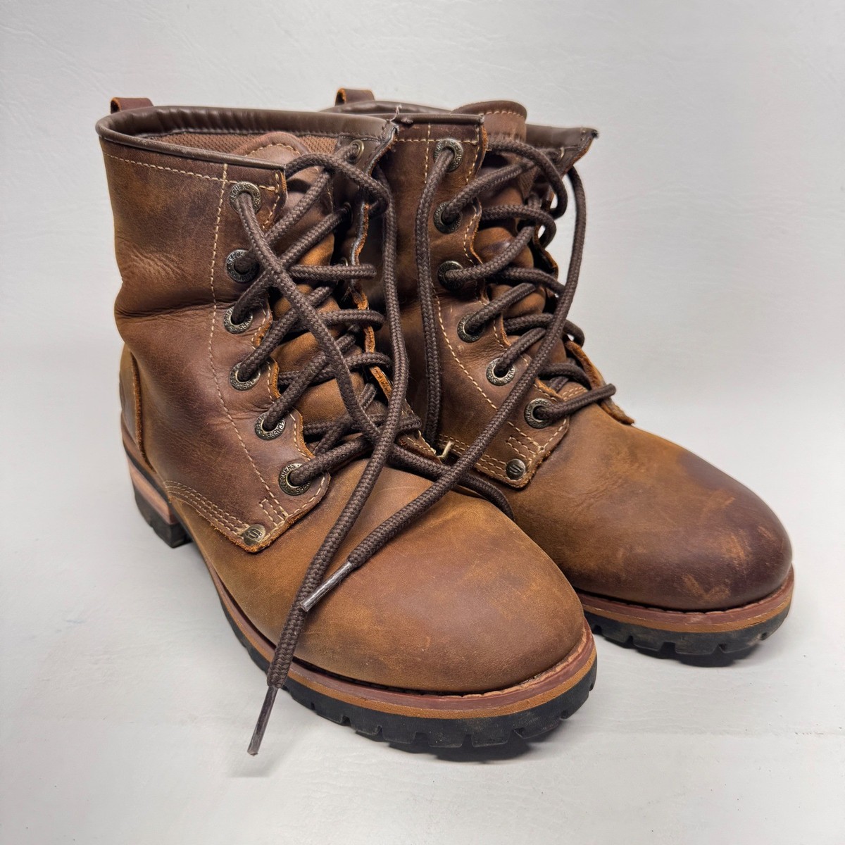 Brown Ankle-High‎ Lace-Up Boots with Rugged Sole High quality brown leather ankle boots with lace up design  main image 4