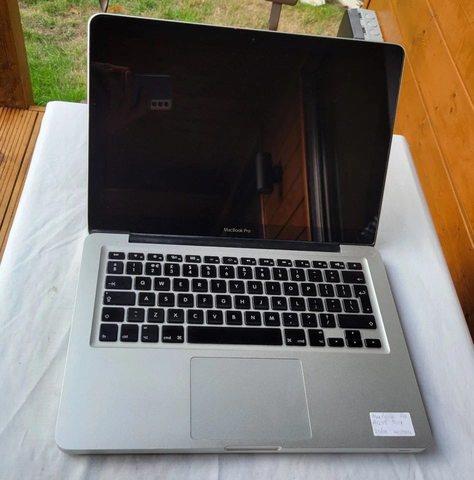 Apple MacBook Pro 13" 2011 · i5 · 8GB · 128GB, photo 1 of 5