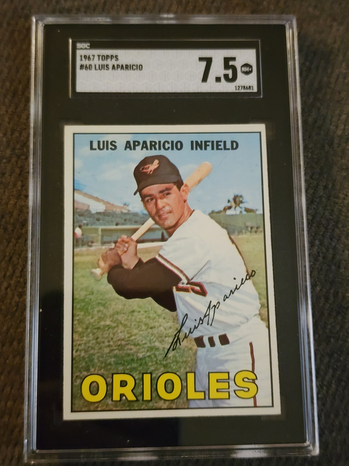 1967 Luis Aparicio Topps Baseball #60 SGC 7.5 NM+ Orioles HOF