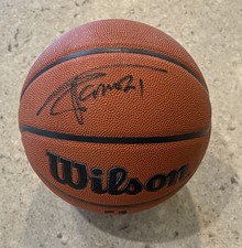 San Antonio Spurs Collecting and Fan Guide 73