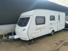 Lunar quasar 524 4 Berth Caravan