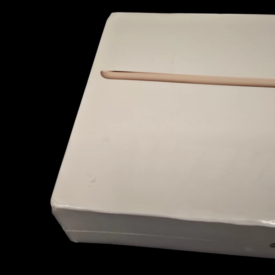 New Apple iPad Mini 3 Wi-Fi + Cellular 4G 128 GB - Gold (MH3N2LL/A) - Image 2 of 4