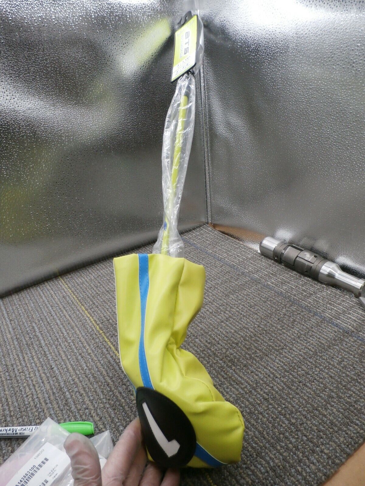 Picture 1 of 3