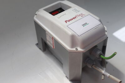 Allen Bradley PowerFlex40. Typ: 22B-D2P3C104.