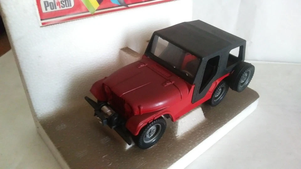 JEEP CJ5 POLISTIL SCALA 1/25 - Immagine 3 di 4